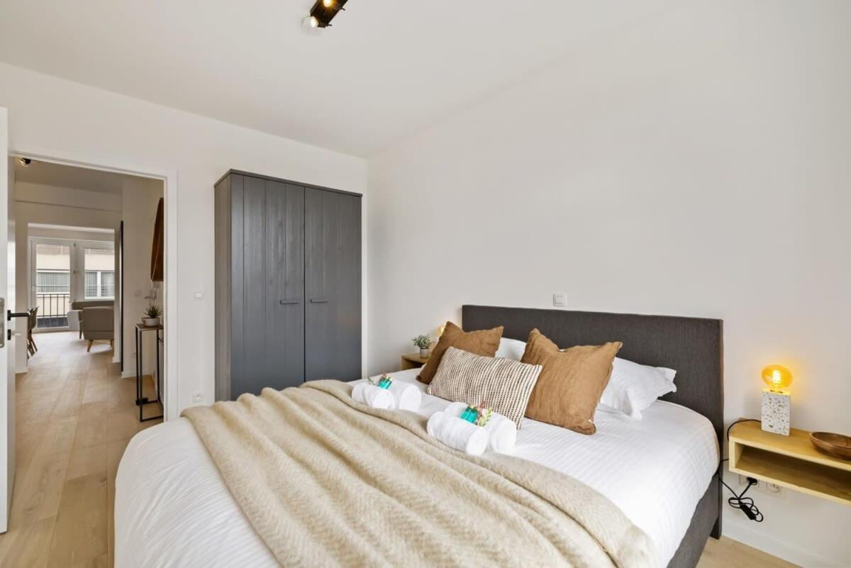 Huswell - Renovated Apartment In The Heart Of Oostende Buitenkant foto