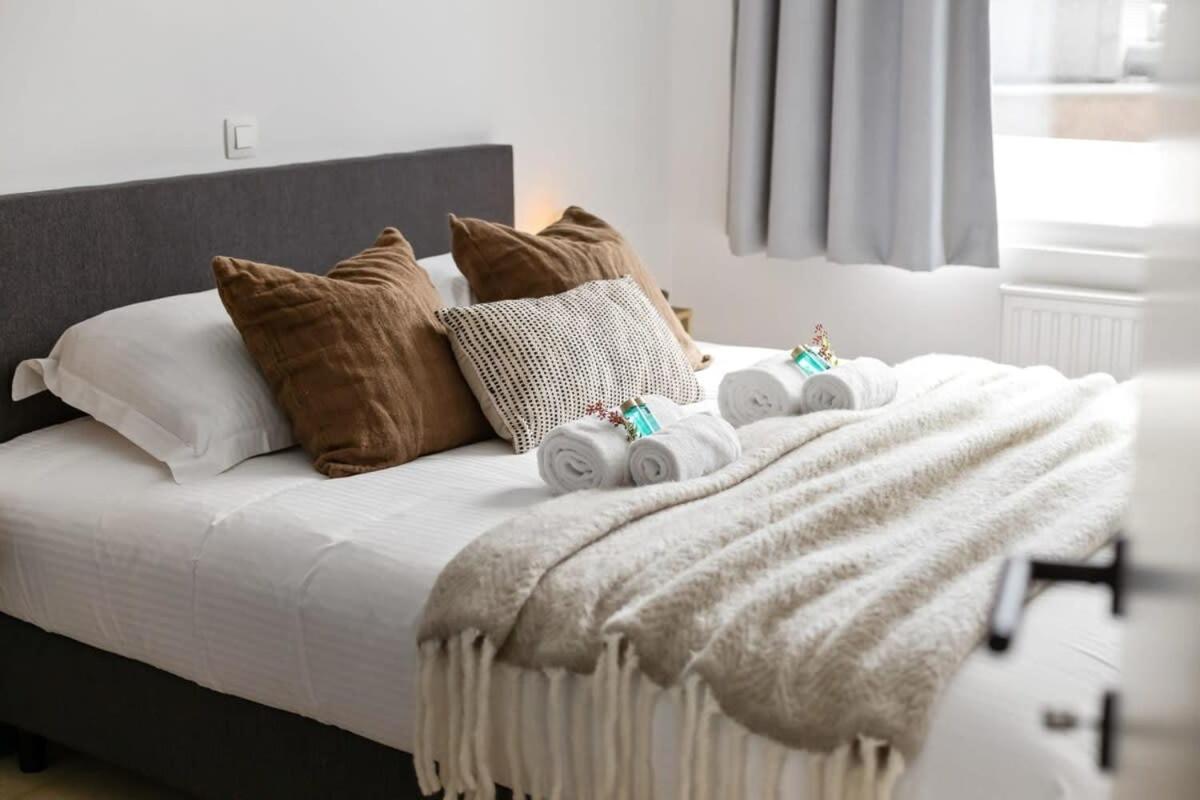 Huswell - Renovated Apartment In The Heart Of Oostende Buitenkant foto