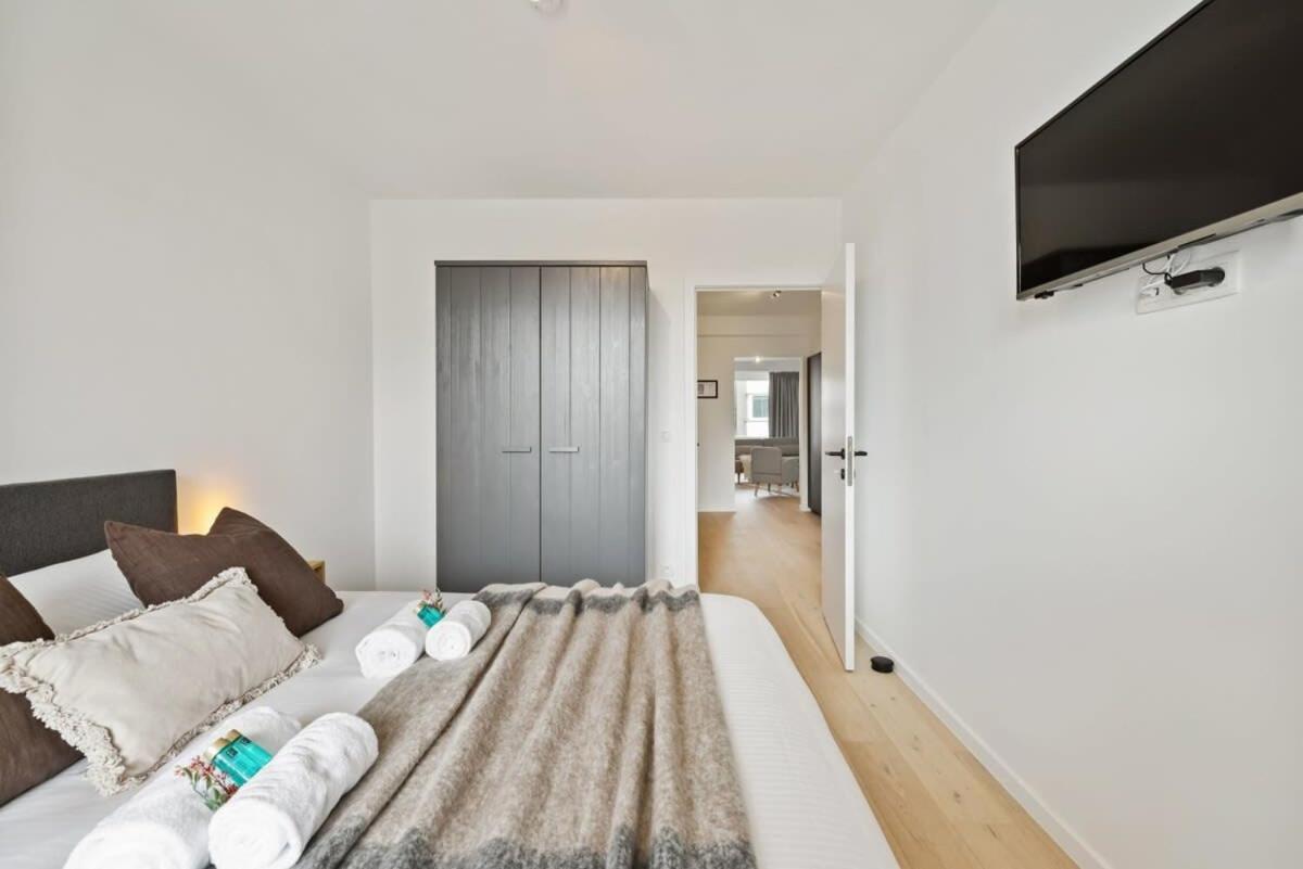Huswell - Renovated Apartment In The Heart Of Oostende Buitenkant foto
