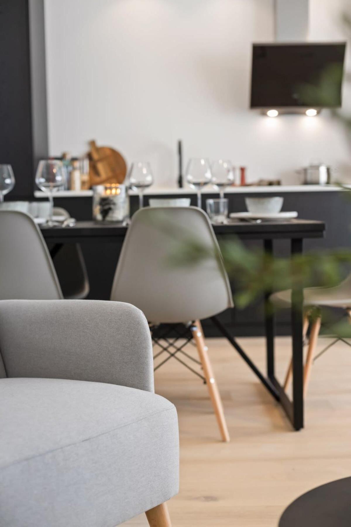 Huswell - Renovated Apartment In The Heart Of Oostende Buitenkant foto